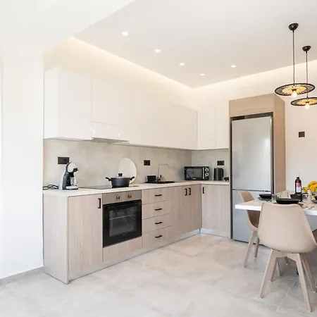 Stone And Sea Oasis *