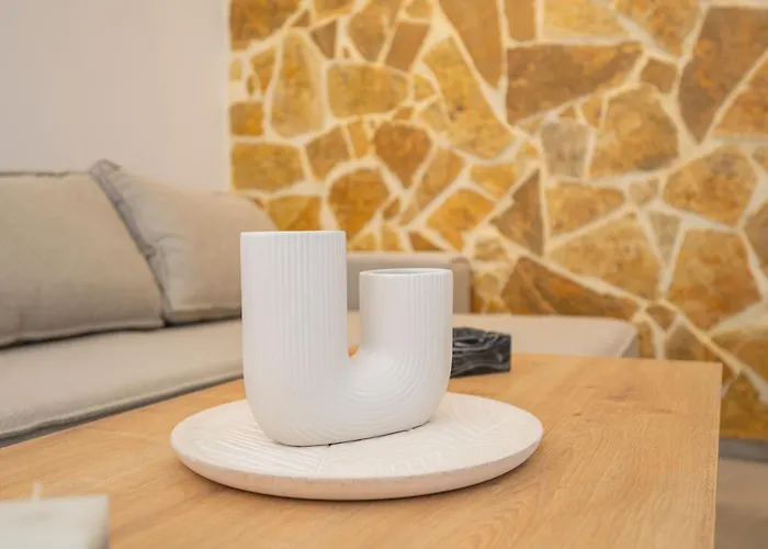 Semesterbostad Stone&sea Retreat Oasis - Cozy Stone *