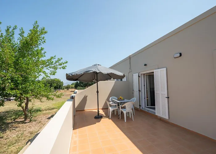 Stone&sea Retreat Oasis - Cozy Stone Будинок відпочинку